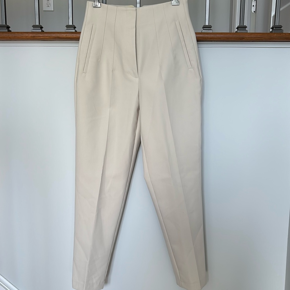 Zara suit pants cream color size small. Excellent used condition